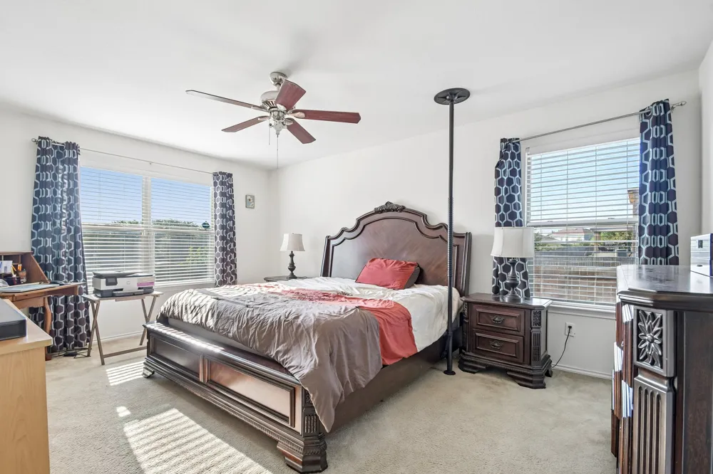 260 Cushman Drive Kyle, TX 78640