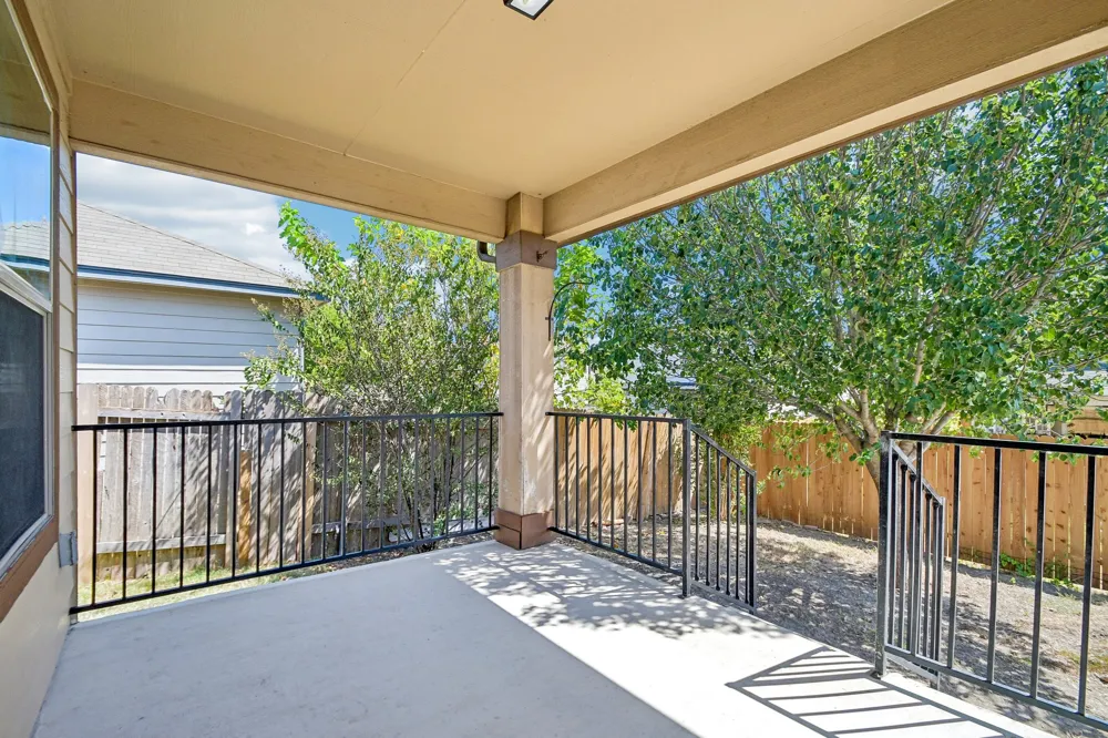 260 Cushman Drive Kyle, TX 78640