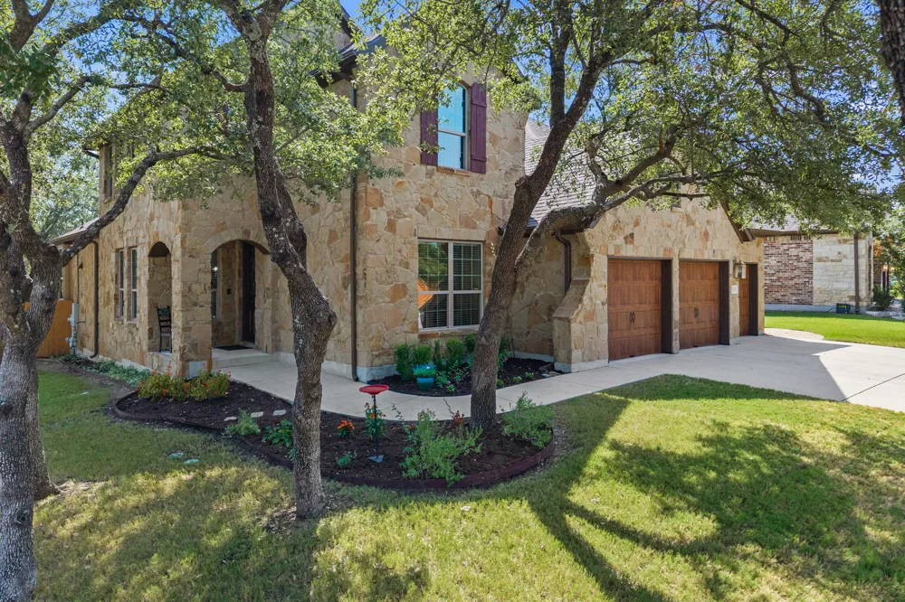 1708 Ambling Trail Cedar Park, TX 78613