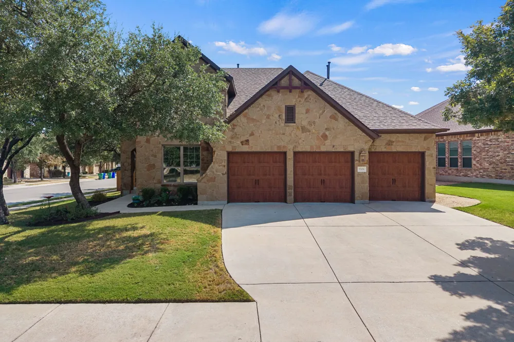 1708 Ambling Trail Cedar Park, TX 78613
