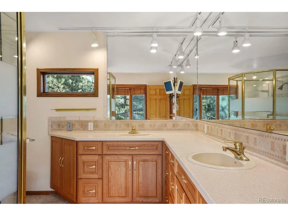 11660 Windmill Road Colorado Springs, CO 80908