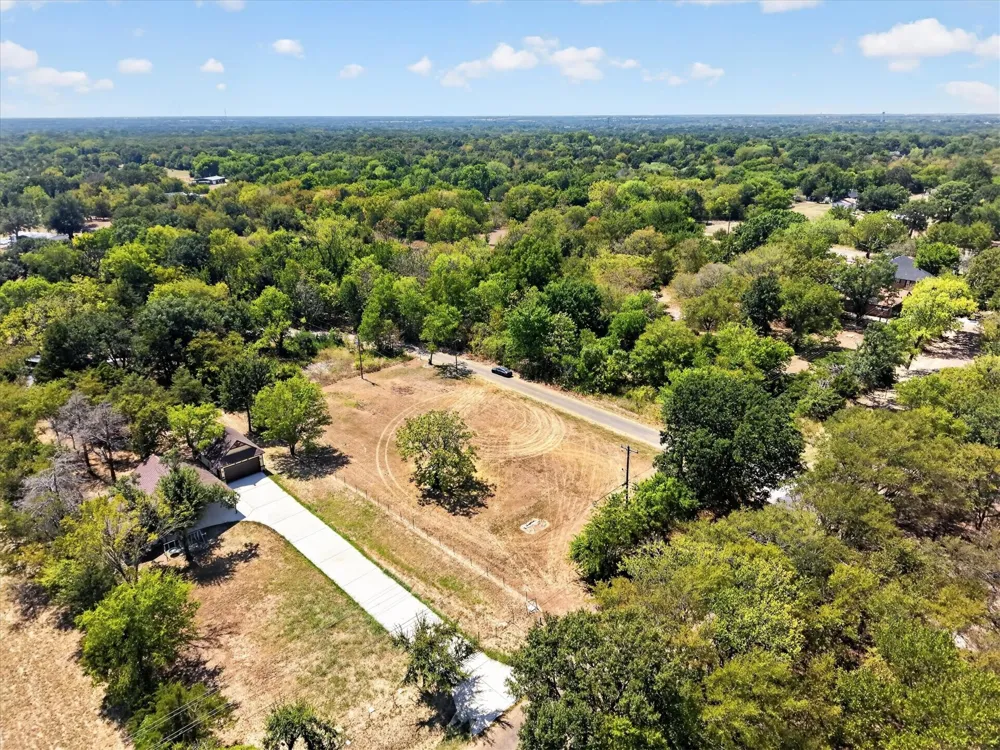 12226 County Road 316 Terrell, TX 75161