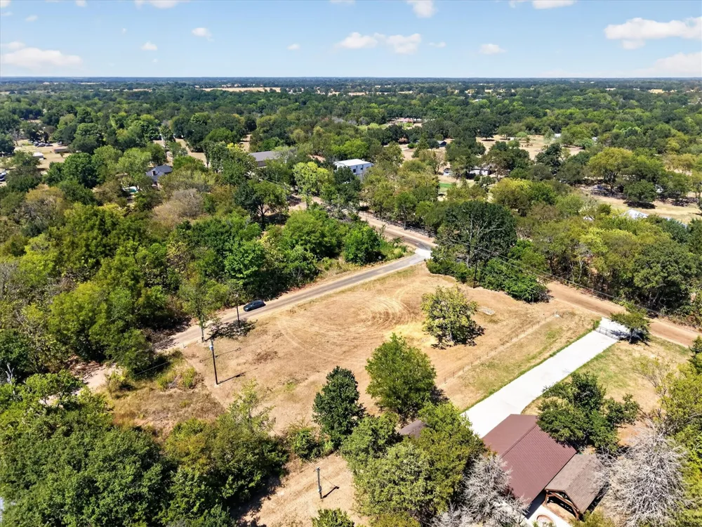12226 County Road 316 Terrell, TX 75161