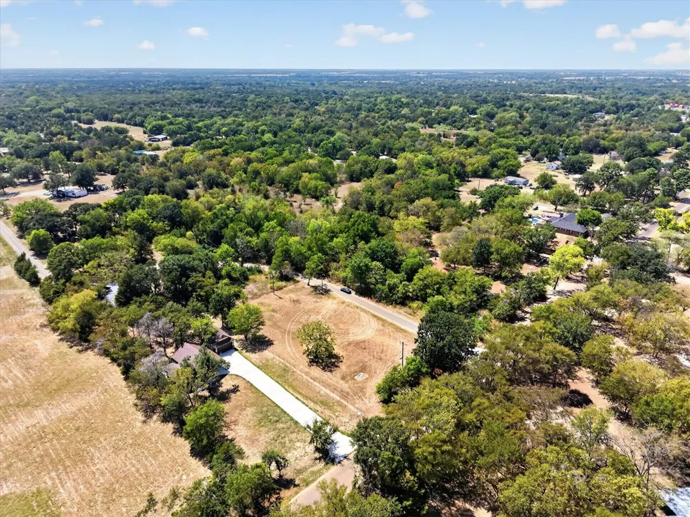 12226 County Road 316 Terrell, TX 75161