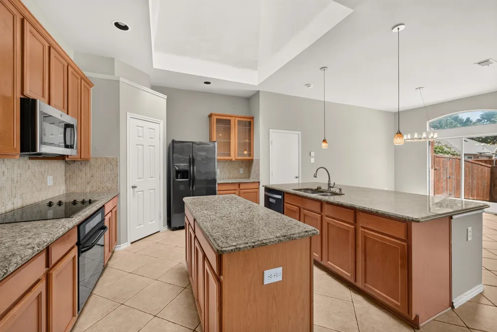9761 Snowberry Drive Frisco, TX 75035