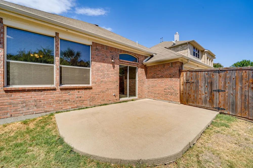 9761 Snowberry Drive Frisco, TX 75035