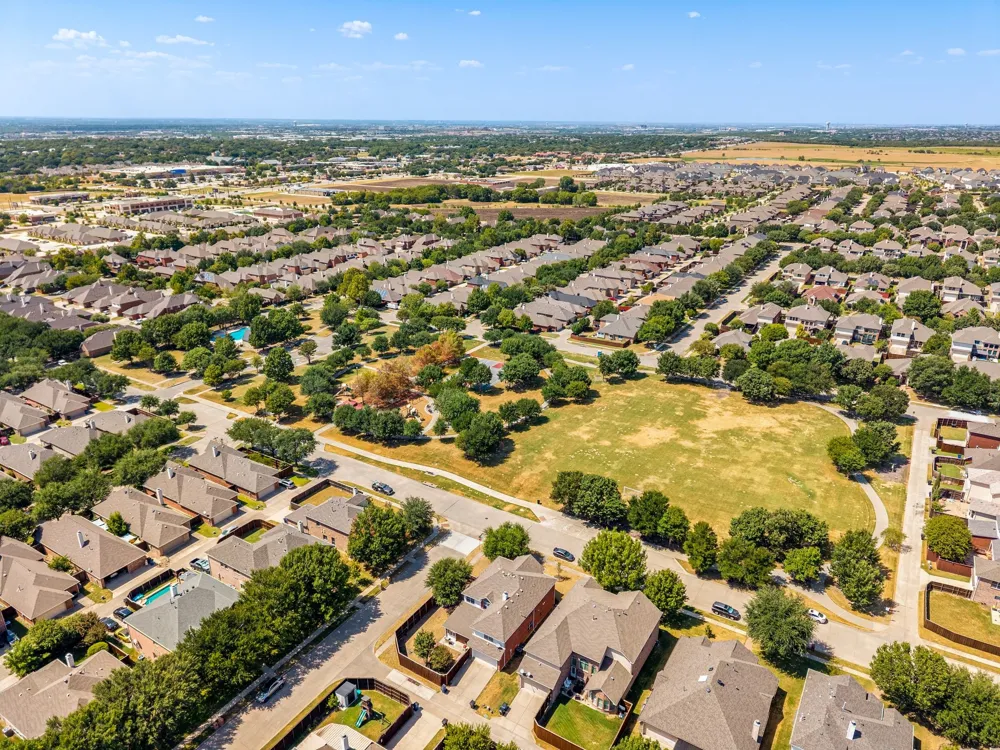 9761 Snowberry Drive Frisco, TX 75035