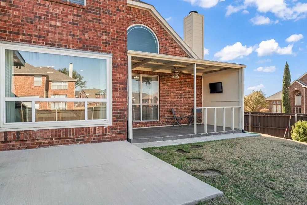 1464 Summerhill Drive Carrollton, TX 75007