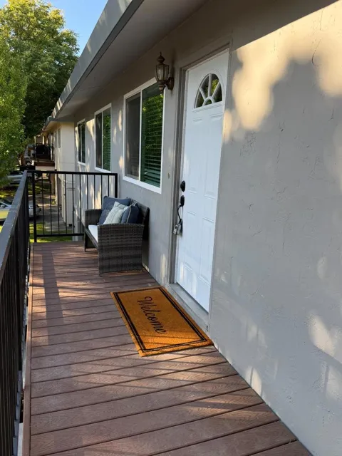 2365 Foothill Road #4