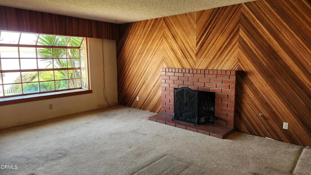 1110 Ivywood Drive Oxnard, CA 93030