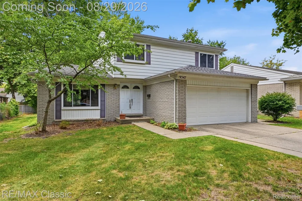 9347 Westbury Avenue Plymouth Charter Township, MI 48170