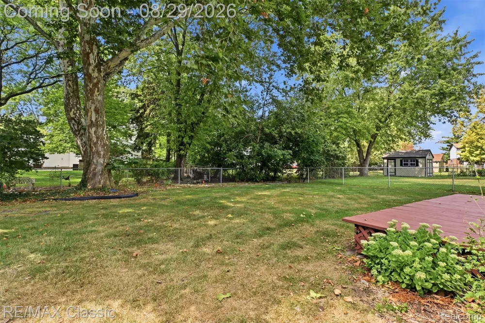9347 Westbury Avenue Plymouth Charter Township, MI 48170