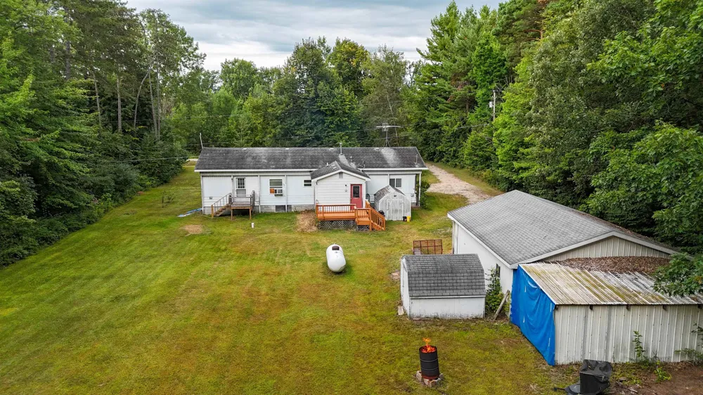 3759 S Loomis Road Chippewa Township, MI 48858