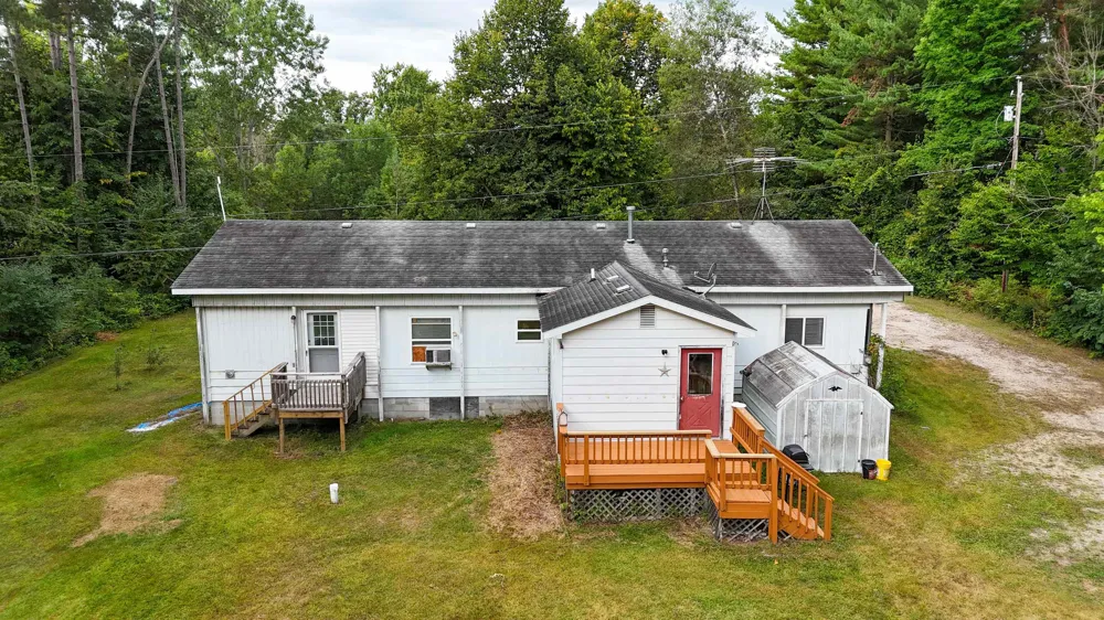 3759 S Loomis Road Chippewa Township, MI 48858