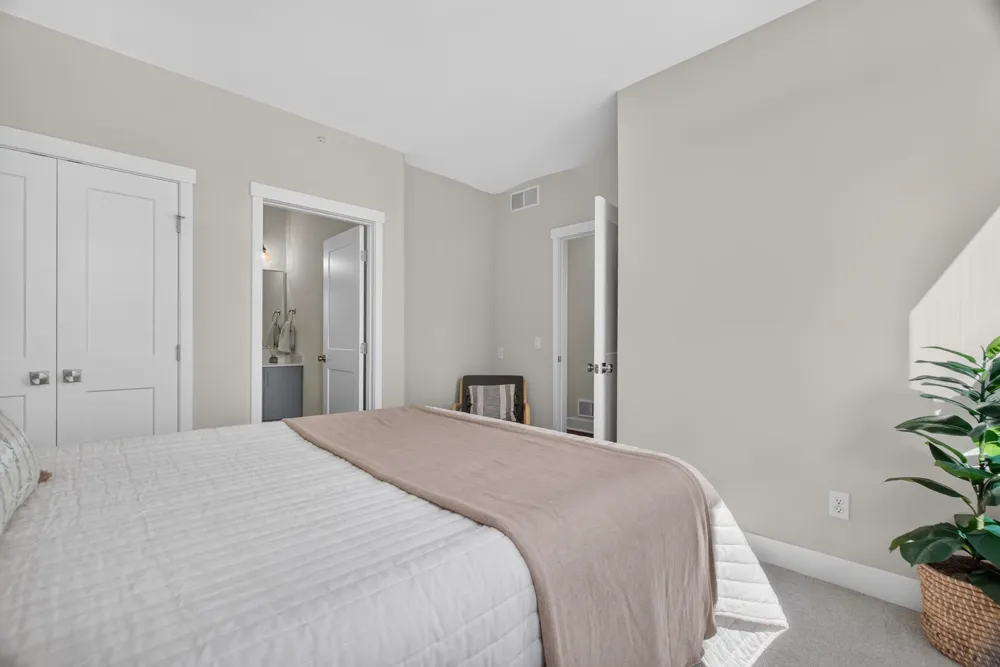 1109 S Carver Street Traverse City City, MI 49686