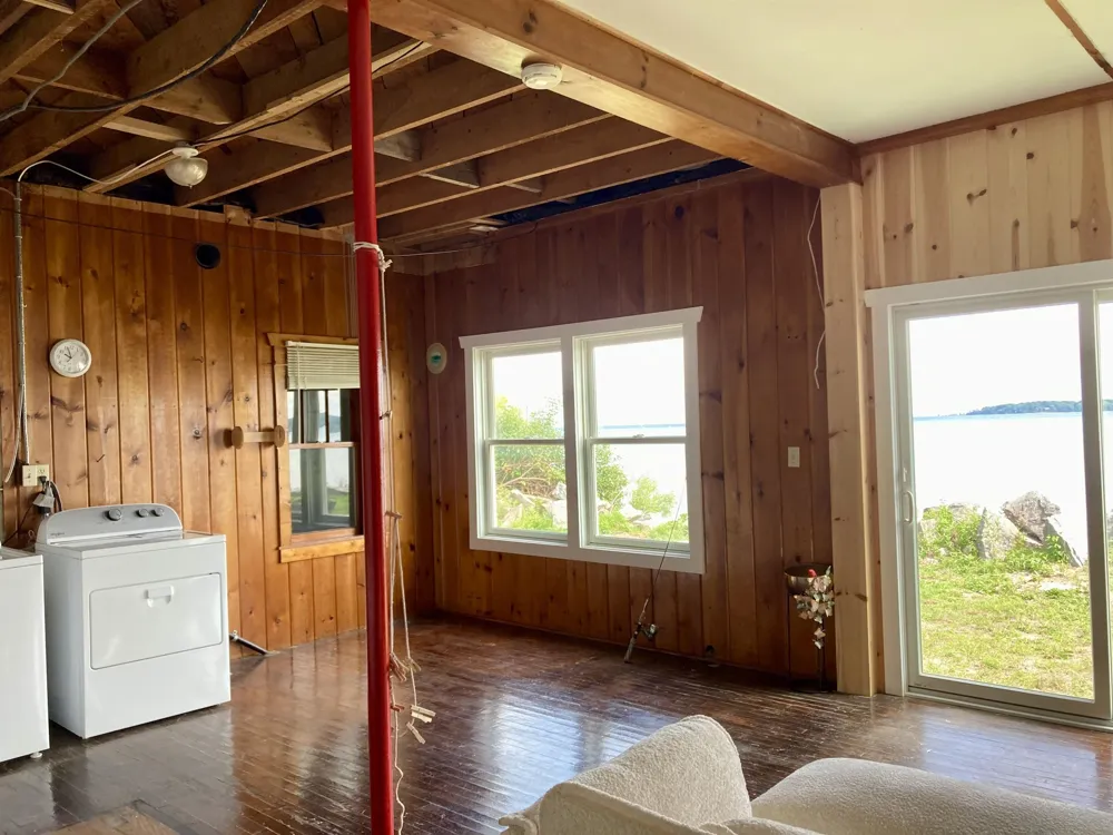 800 St Joseph Street Suttons Bay Township, MI 49682