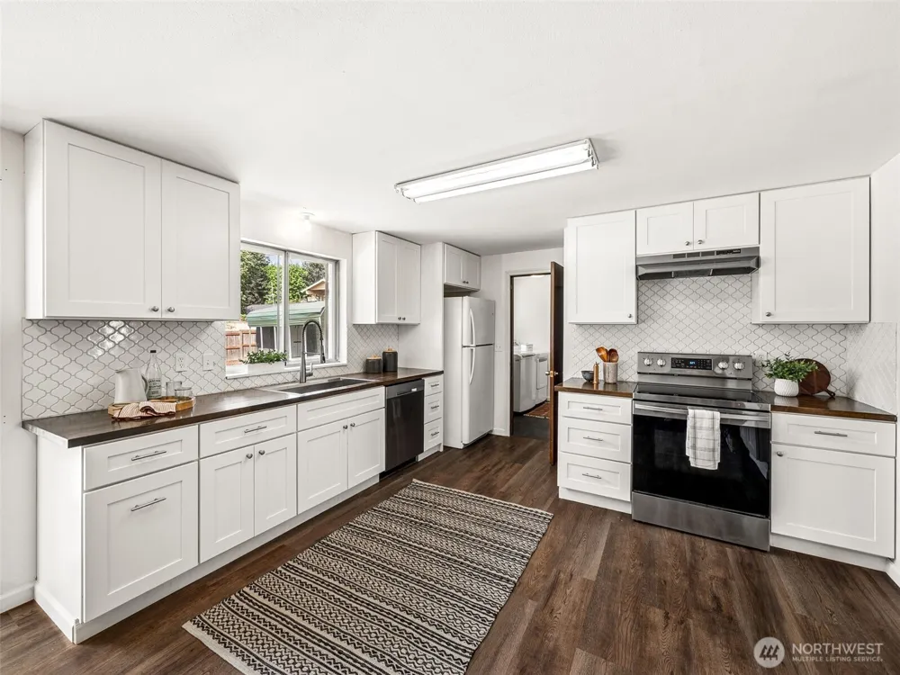 12609 146th Street E Puyallup, WA 98374