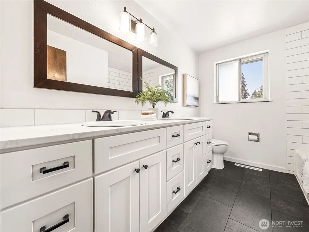 12609 146th Street E Puyallup, WA 98374