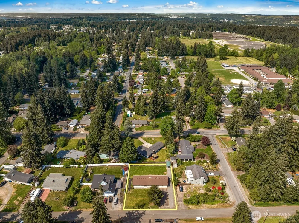12609 146th Street E Puyallup, WA 98374