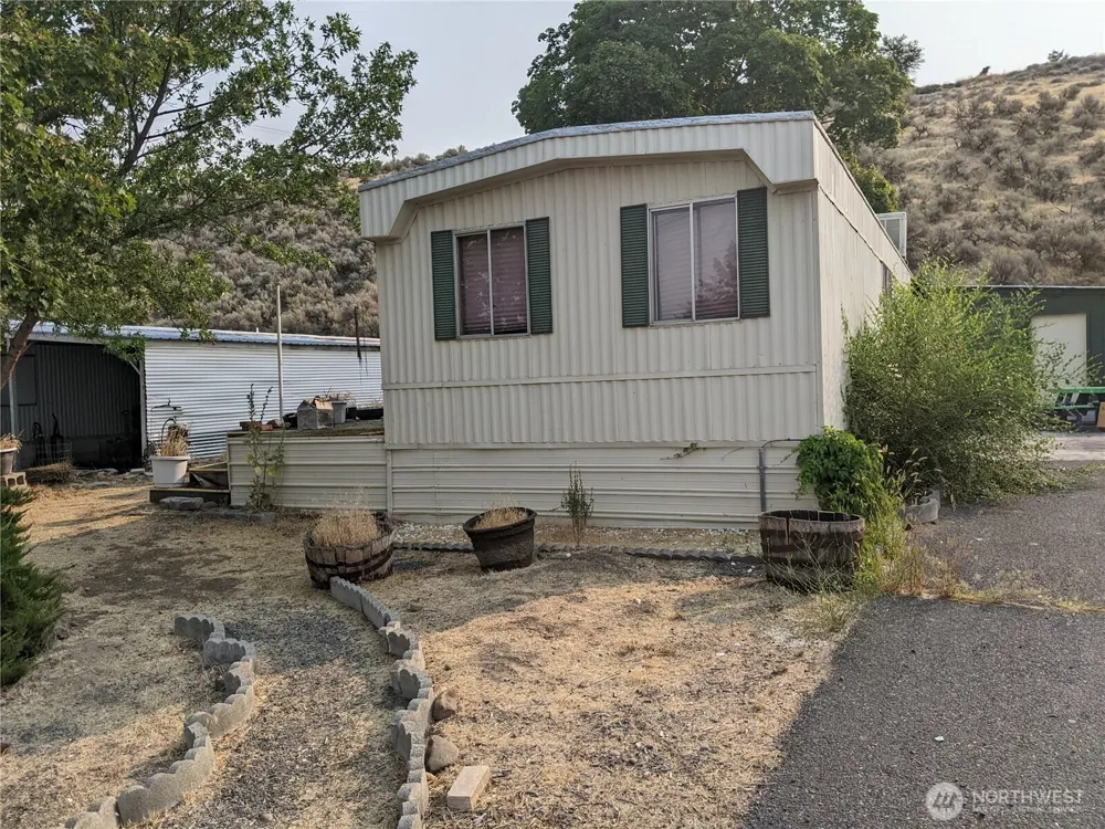 4422 Cindi Lane NE #17 Moses Lake, WA 98837