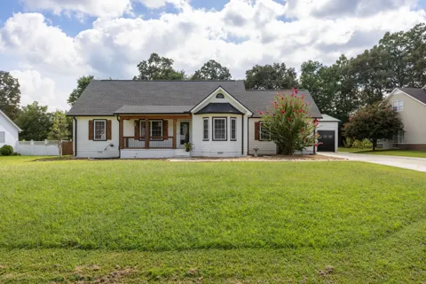 913 Indian Springs Cir