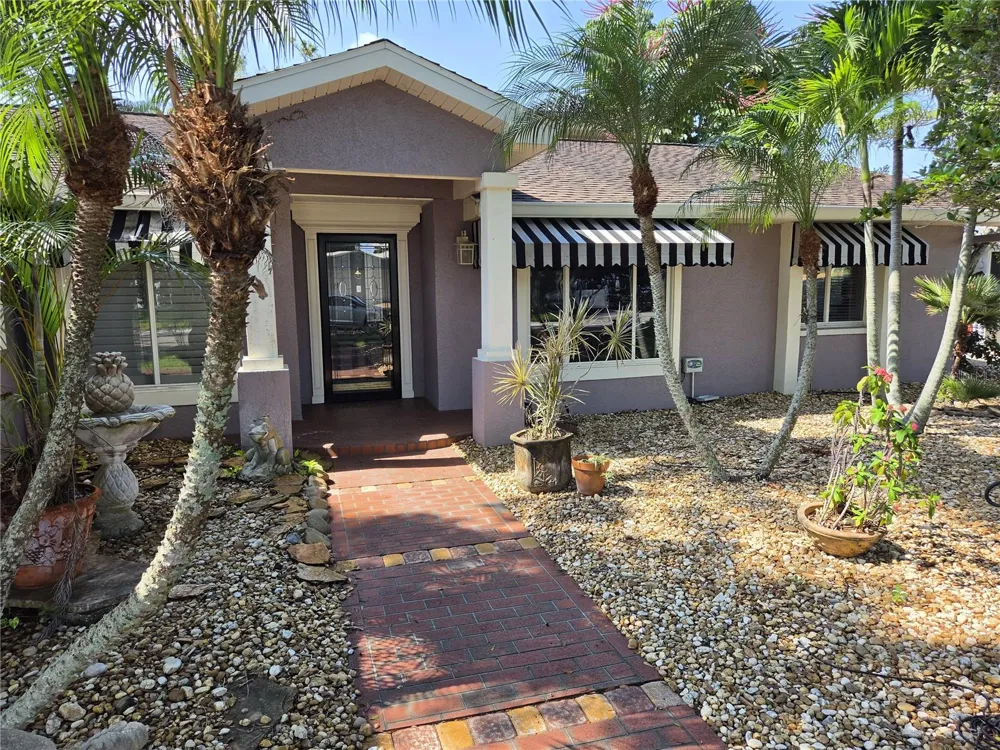 1132 RIDGE DRIVE Palm Harbor, FL 34683