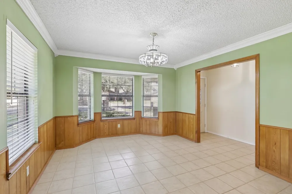 3805 Sunhill Drive Greenville, TX 75402