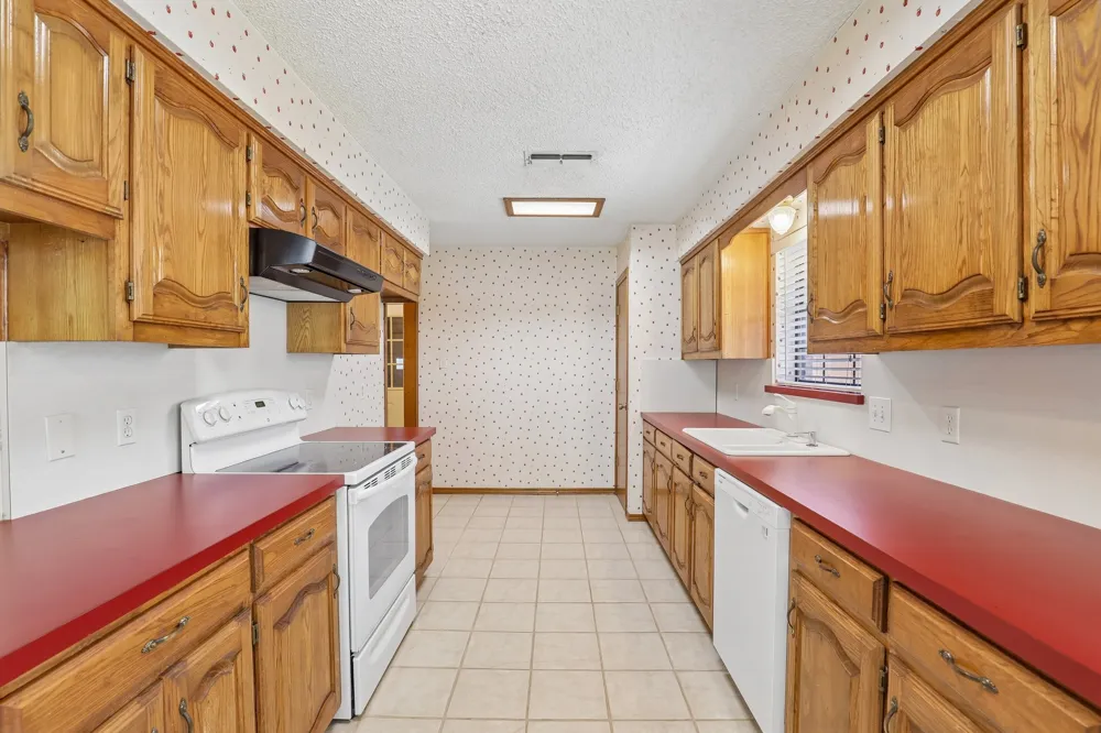 3805 Sunhill Drive Greenville, TX 75402