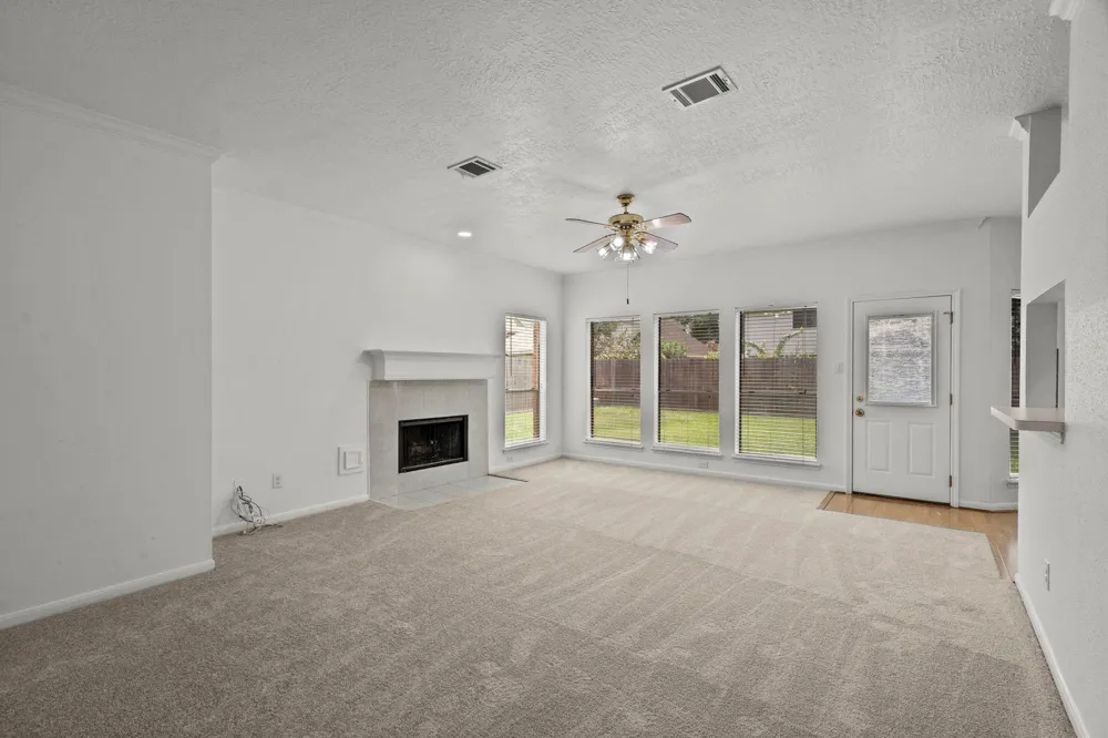 4406 Fountain Creek Court Pasadena, TX 77505