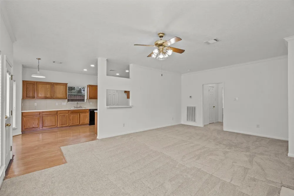 4406 Fountain Creek Court Pasadena, TX 77505