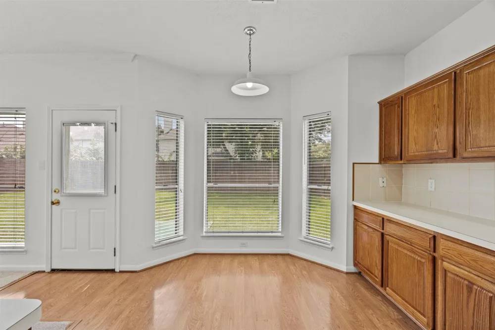 4406 Fountain Creek Court Pasadena, TX 77505