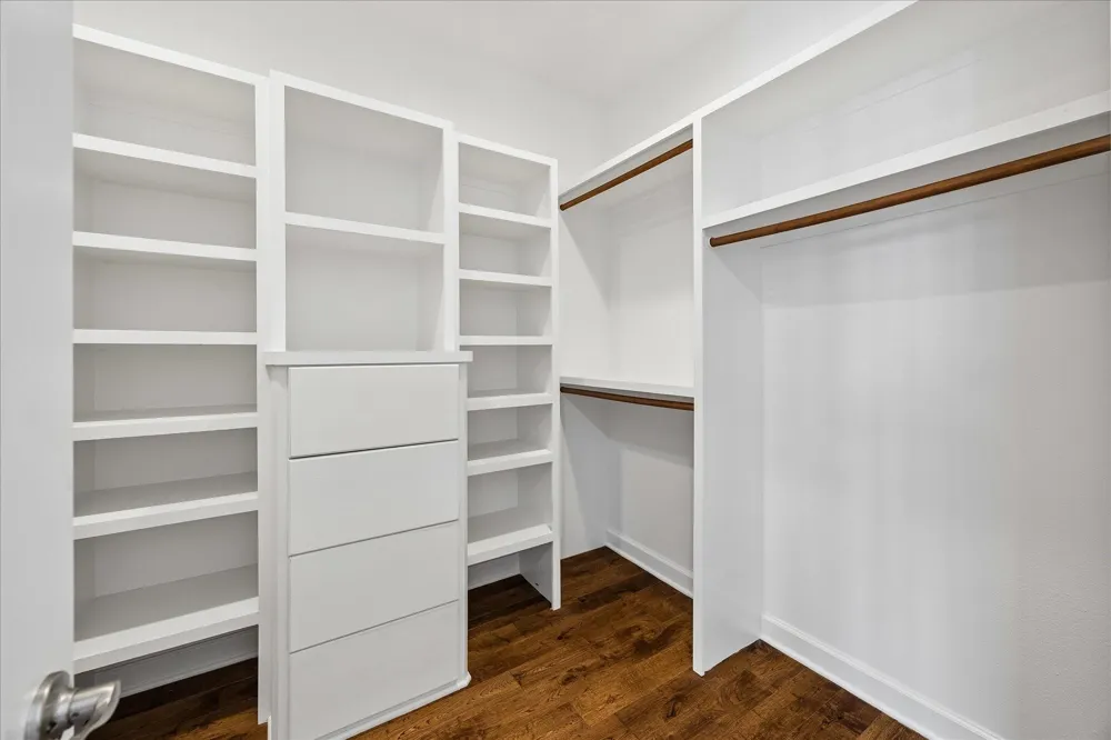 5631 Kiam Street #B Houston, TX 77007