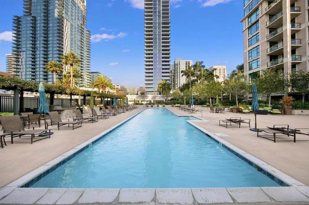 1205 Pacific #2704 San Diego, CA 92101