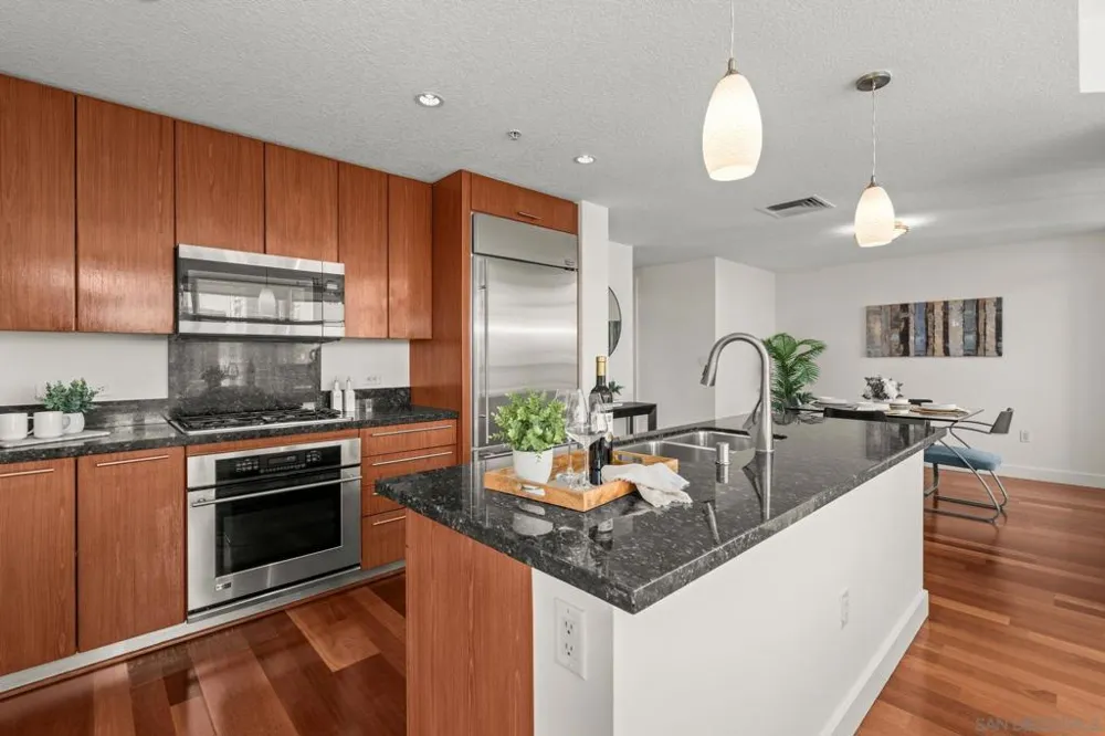 1205 Pacific #2704 San Diego, CA 92101