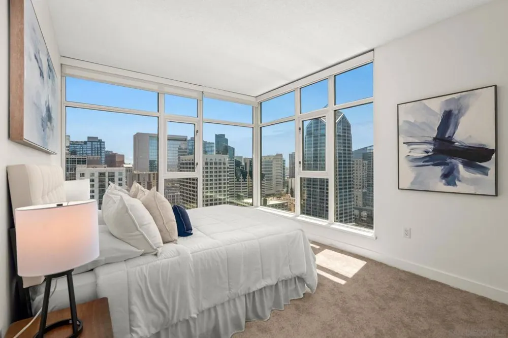 1205 Pacific #2704 San Diego, CA 92101