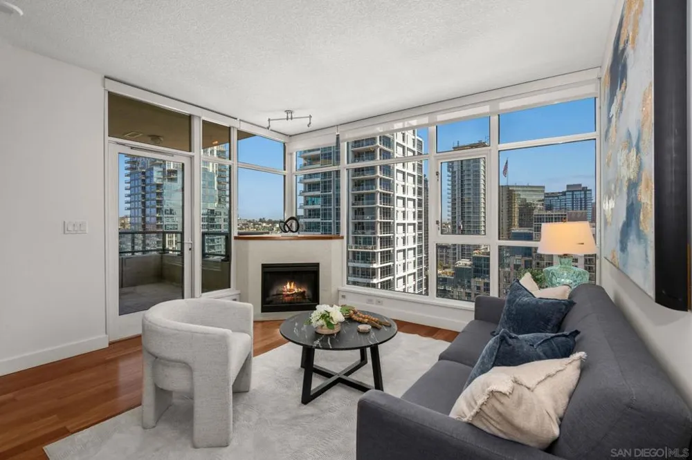 1205 Pacific #2704 San Diego, CA 92101