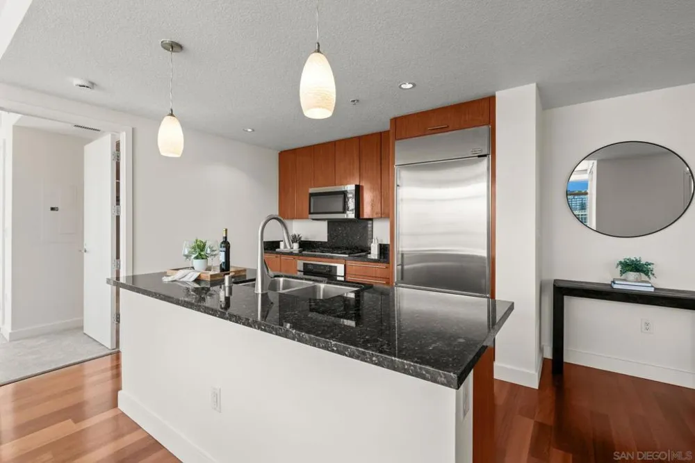1205 Pacific #2704 San Diego, CA 92101