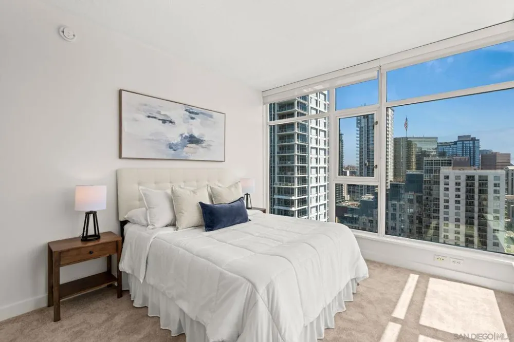 1205 Pacific #2704 San Diego, CA 92101