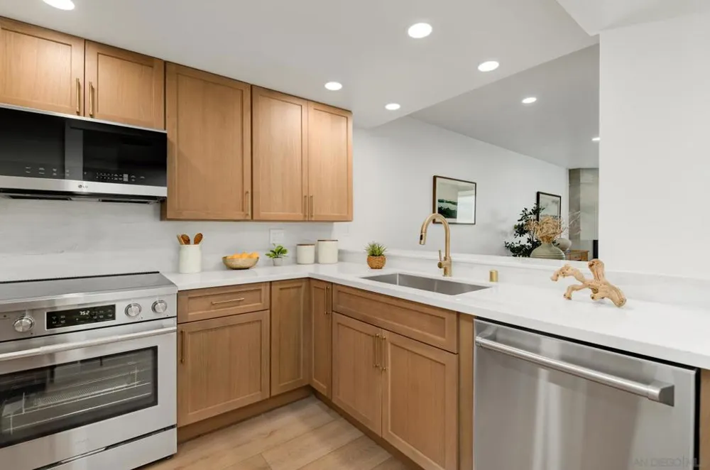 3098 Rue Dorleans #315 San Diego, CA 92110