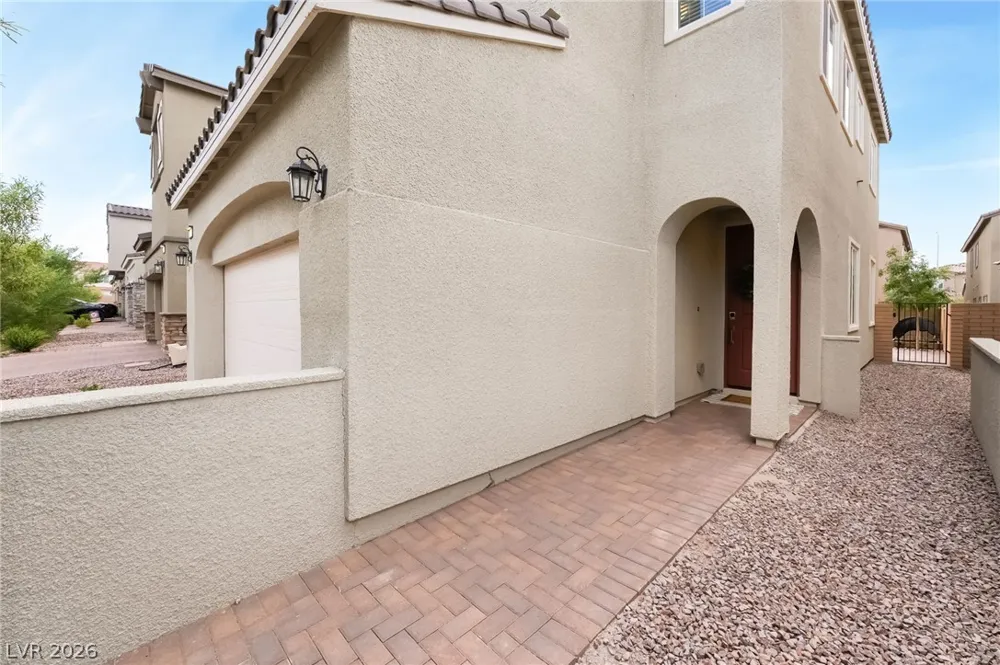 869 Greenspire Street Henderson, NV 89011