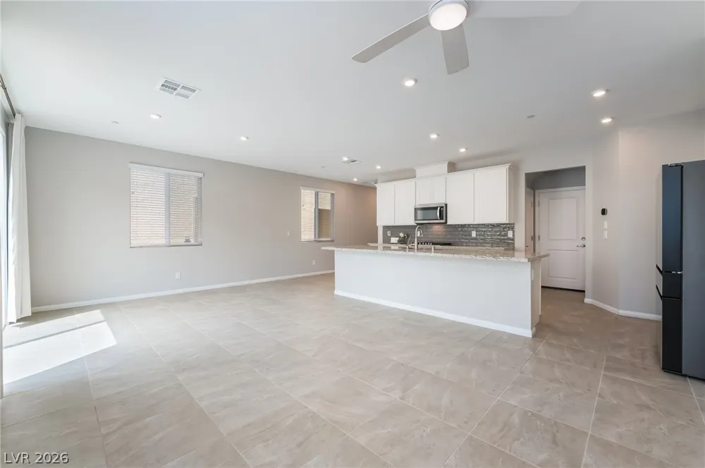 869 Greenspire Street Henderson, NV 89011