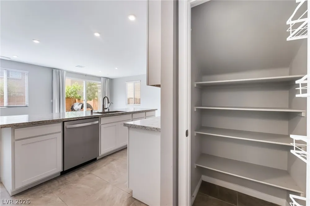 869 Greenspire Street Henderson, NV 89011