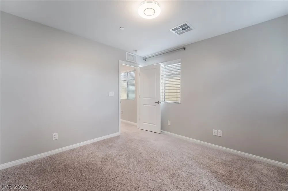 869 Greenspire Street Henderson, NV 89011