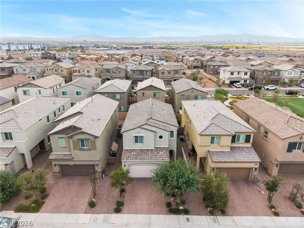 869 Greenspire Street Henderson, NV 89011