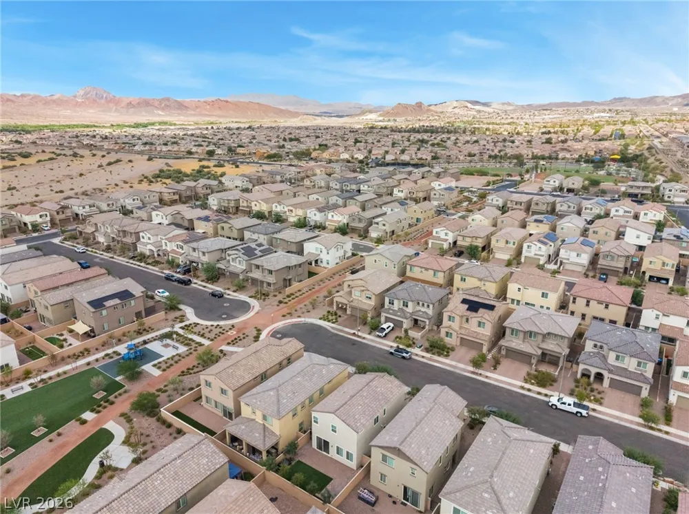 869 Greenspire Street Henderson, NV 89011