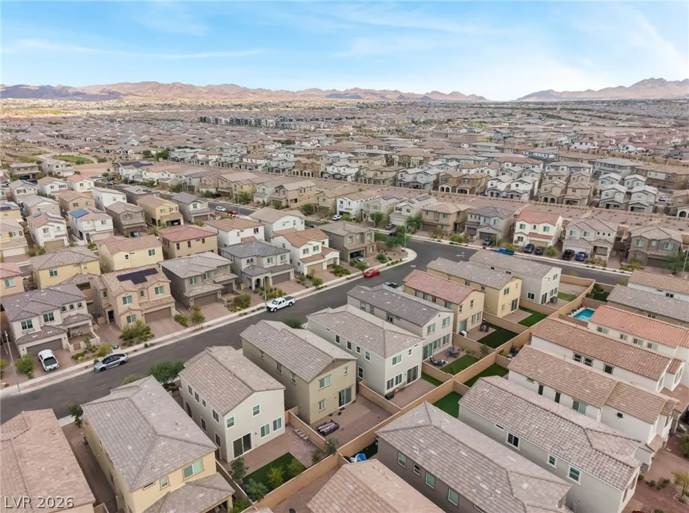 869 Greenspire Street Henderson, NV 89011