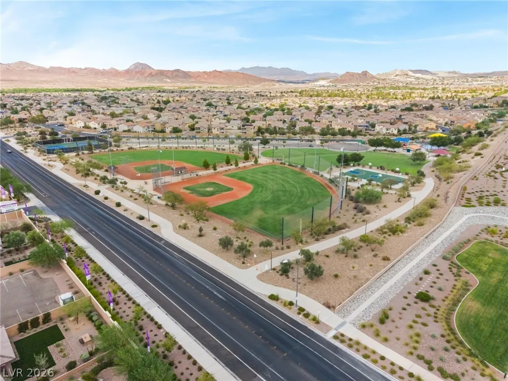 869 Greenspire Street Henderson, NV 89011