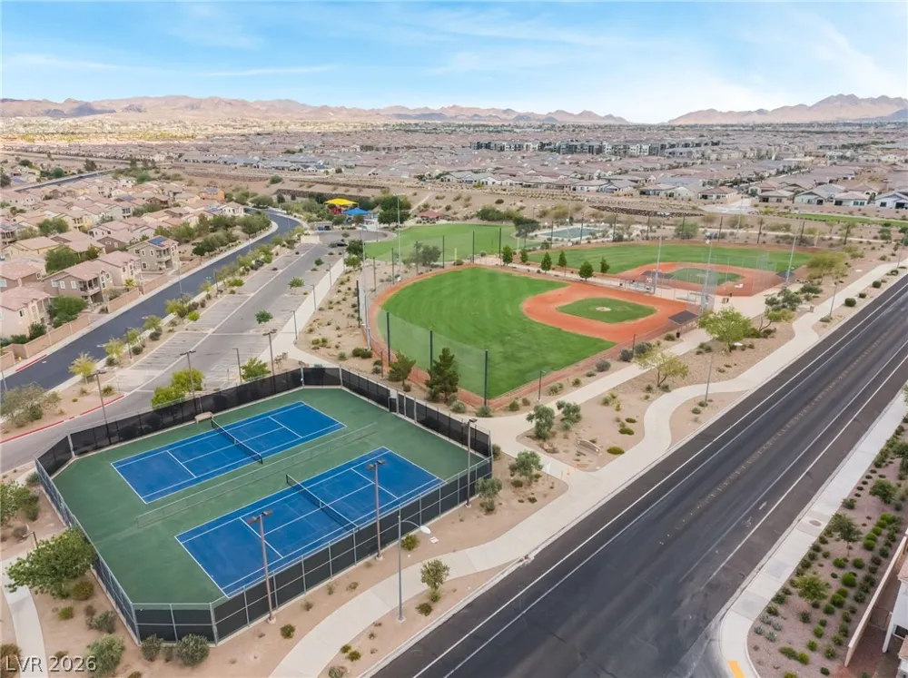 869 Greenspire Street Henderson, NV 89011