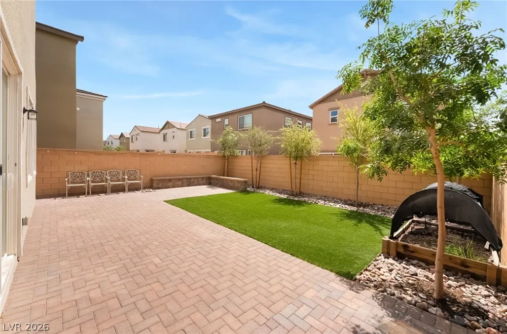 869 Greenspire Street Henderson, NV 89011