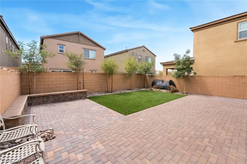 869 Greenspire Street Henderson, NV 89011